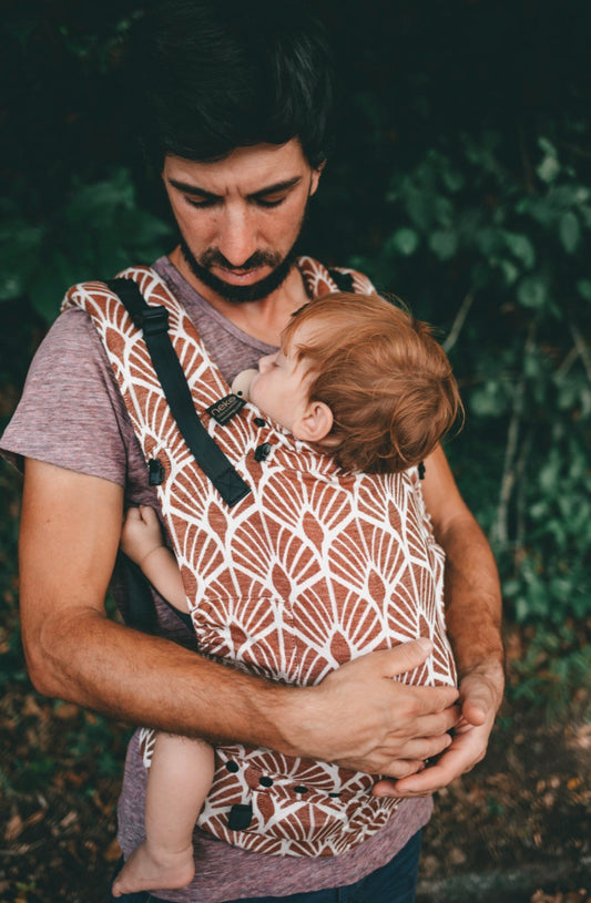 Mochila Switch Baby  MOCHA - PREORDEN